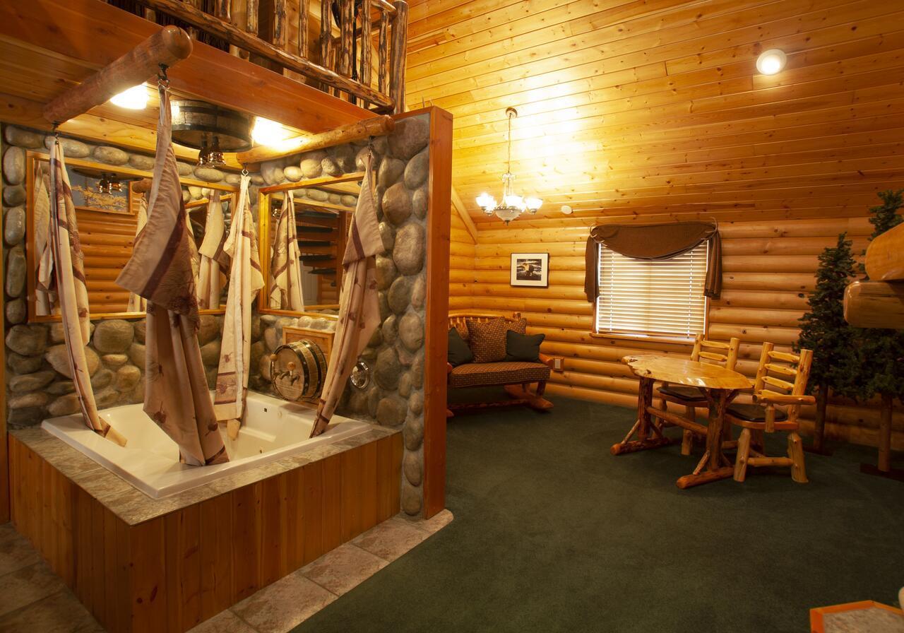 Black Swan Inn Luxurious Theme Rooms Pocatello Εξωτερικό φωτογραφία