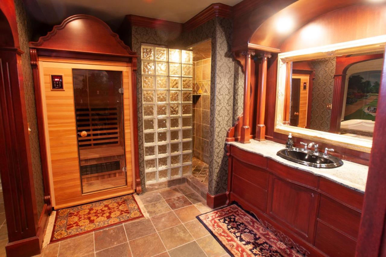 Black Swan Inn Luxurious Theme Rooms Pocatello Εξωτερικό φωτογραφία