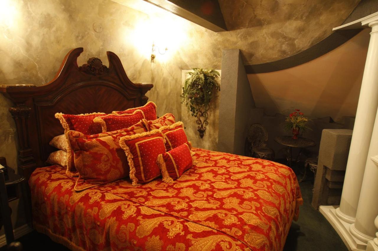 Black Swan Inn Luxurious Theme Rooms Pocatello Εξωτερικό φωτογραφία